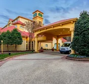 La Quinta Inn & Suites by Wyndham Raleigh/Durham Southpoint hotel detail image 4