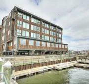Club Wyndham Inn on Long Wharf hotel detail image 3