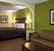 Rodeway Inn & Suites Clarksville near Governors Square Mall hotel detail image 7
