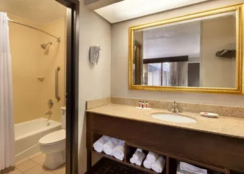 Hotel Augusta Fort Gordon hotel thumbnail 7
