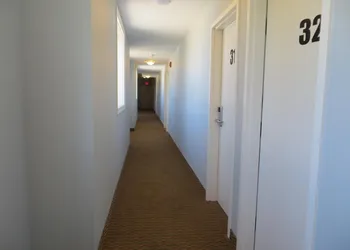 Travellers Motel - New Wing hotel thumbnail 5