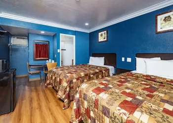 Travelodge by Wyndham Sacramento Convention Center hotel thumbnail 2