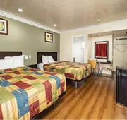 Travelodge by Wyndham Sacramento Convention Center hotel detail image 3