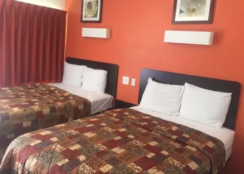 Travelodge by Wyndham Sacramento Convention Center hotel thumbnail 7