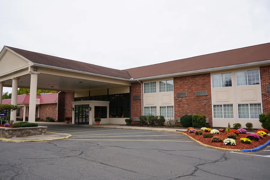 Rodeway Inn & Suites East Windsor hotel detail image 2