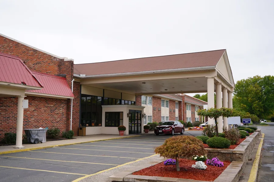 Rodeway Inn & Suites East Windsor hotel detail image 6