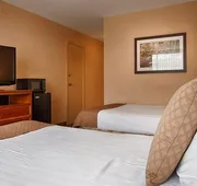 Ramada by Wyndham Cobleskill hotel detail image 5
