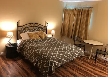 Travel Inn hotel thumbnail 6