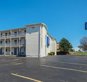 Motel6 Blue Springs, MO hotel detail image 3