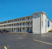 Motel6 Blue Springs, MO hotel detail image 5