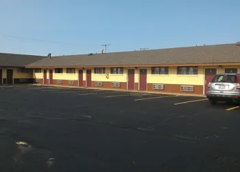 Airport Lodge Wichita Kansas hotel thumbnail 2
