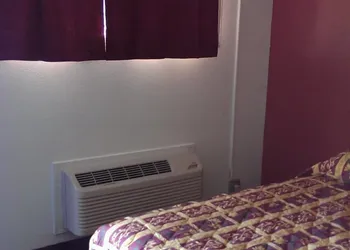 Airport Lodge Wichita Kansas hotel thumbnail 7