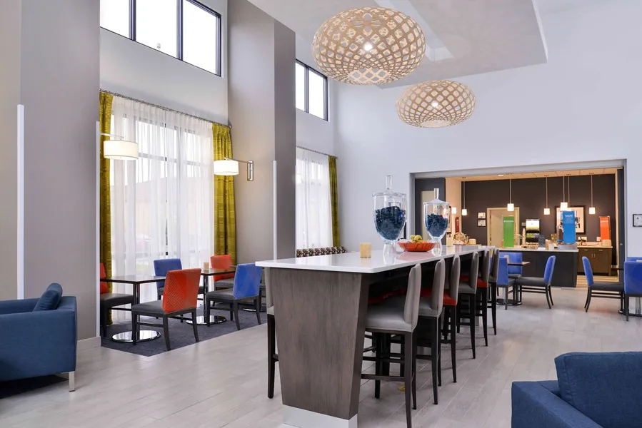 Hampton Inn & Suites Shelby hotel detail image 6