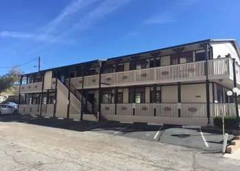 Jim Butler Inn & Suites hotel thumbnail 4