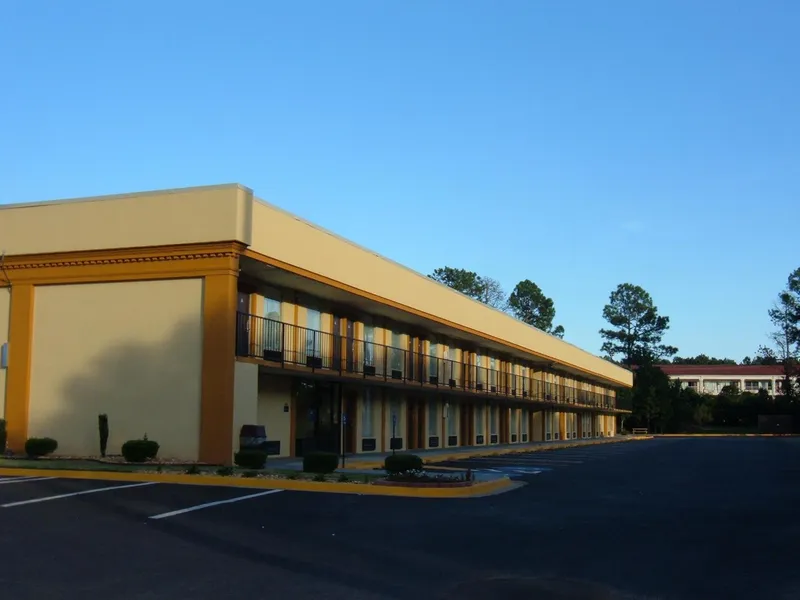 Days Inn by Wyndham Madison hotel detail image 6
