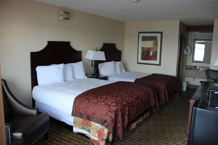 Economy Inn hotel detail image 6