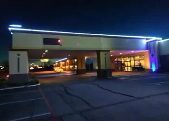Econo Lodge Sulphur Springs I-30 hotel thumbnail 8