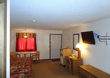 El Vu Motel hotel thumbnail 6