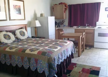El Vu Motel hotel thumbnail 7
