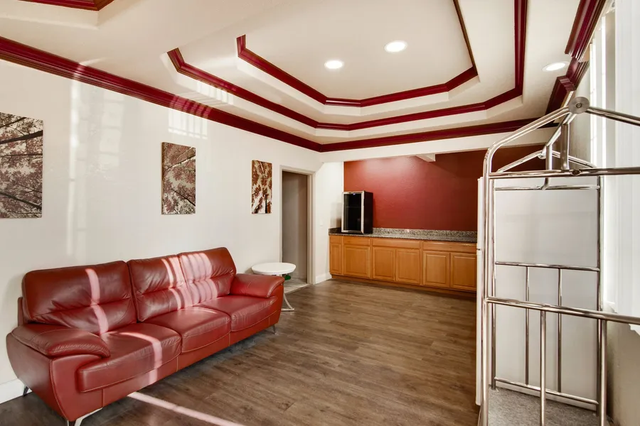 Red Roof Inn & Suites Pensacola - NAS Corry hotel detail image 6