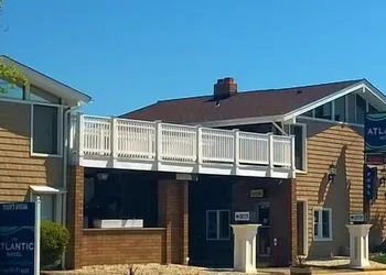 Atlantic Motel hotel thumbnail 5