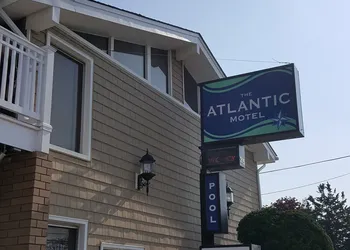 Atlantic Motel hotel thumbnail 7