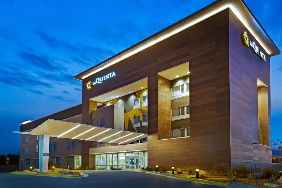 La Quinta Inn & Suites by Wyndham Page at Lake Powell hotel detail image 2