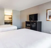 Econo Lodge Inn & Suites North Little Rock near Riverfront hotel detail image 7