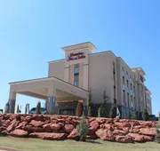 Hampton Inn & Suites Guthrie hotel detail image 3
