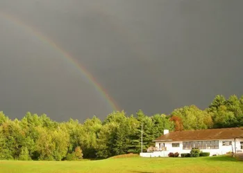 Henniker Motel hotel thumbnail 3