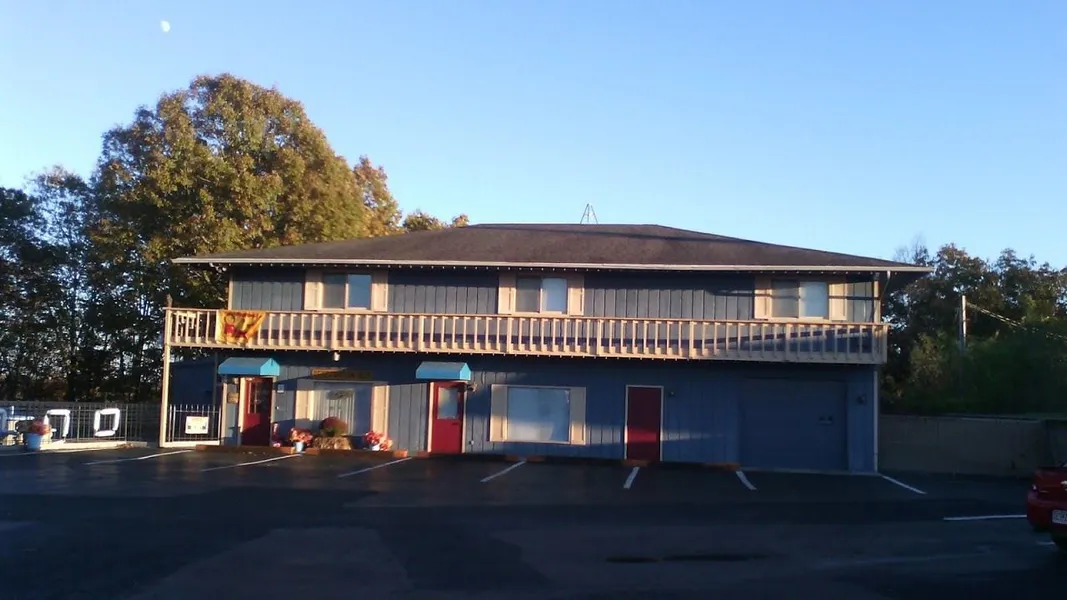 Mountain Country Inn hotel detail image 6