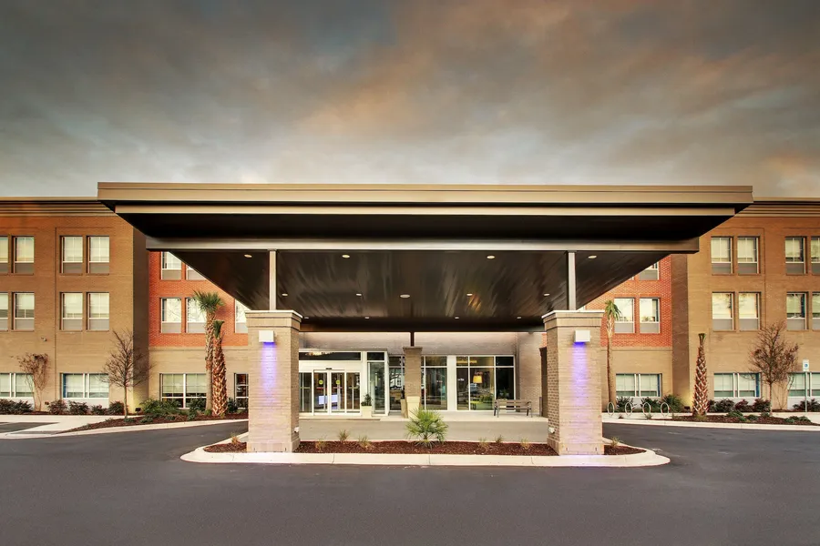 Holiday Inn Express & Suites Charleston NE Mt Pleasant US17 by IHG hotel detail image 2
