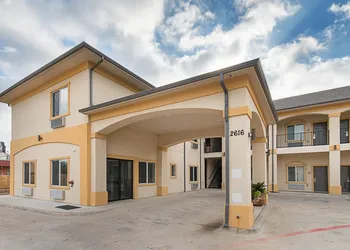 Scottish Inns & Suites hotel thumbnail 3