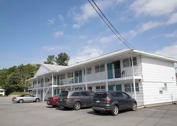 Lake George Residence LLC hotel thumbnail 4