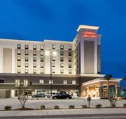 Hampton Inn & Suites Carolina Beach Oceanfront hotel detail image 3