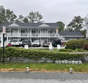 Moseley Cottage Inn & Town Motel hotel detail image 4
