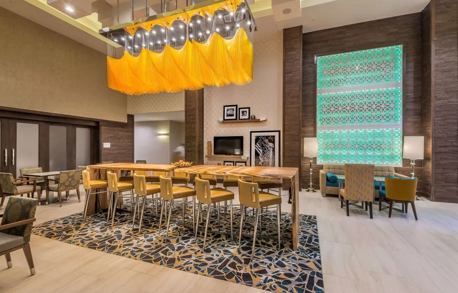 Hampton Inn & Suites Dallas-The Colony, TX hotel detail image 6