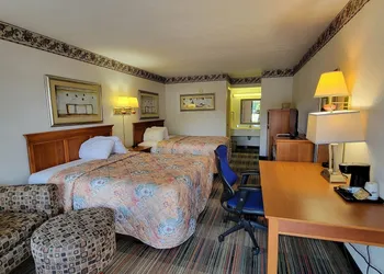 Imperial Lodge hotel thumbnail 7