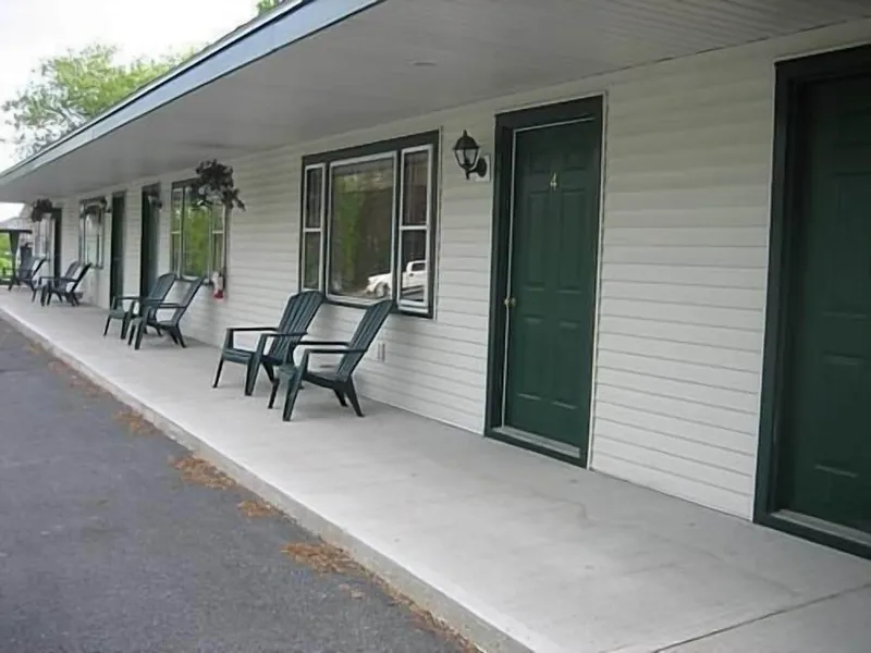 Spring Motor Inn hotel detail image 6