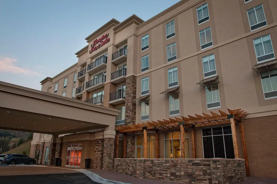 Hampton Inn & Suites Boone hotel detail image 2