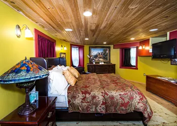 Stone Manor Boutique Inn hotel thumbnail 6
