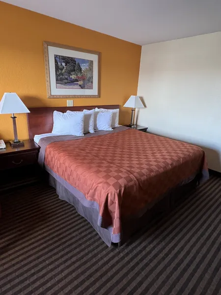 Scottish Inns & Suites Eau Claire hotel detail image 6