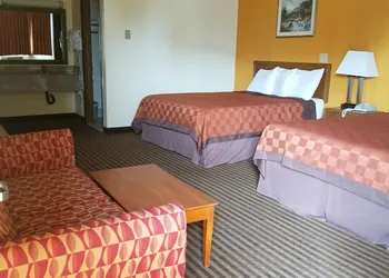 Scottish Inns & Suites Eau Claire hotel thumbnail 7