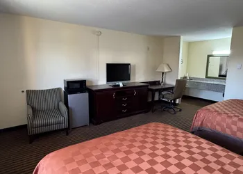 Scottish Inns & Suites Eau Claire hotel thumbnail 8