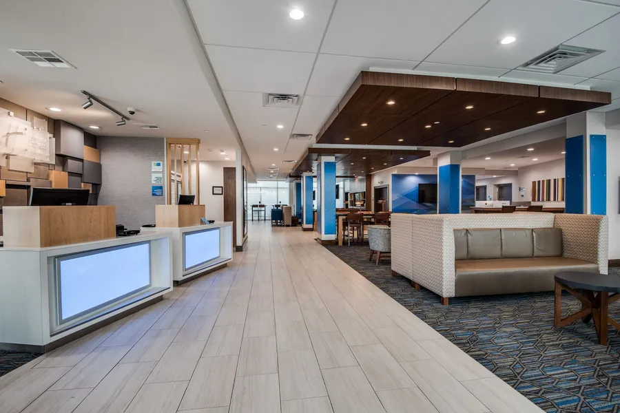 Holiday Inn Express & Suites Dallas North - Addison by IHG hotel detail image 6