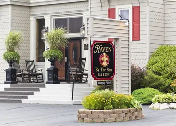 Haven By The Sea B&B Inn hotel thumbnail 2