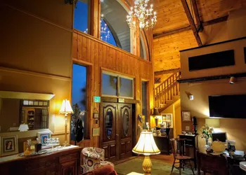 Haven By The Sea B&B Inn hotel thumbnail 3