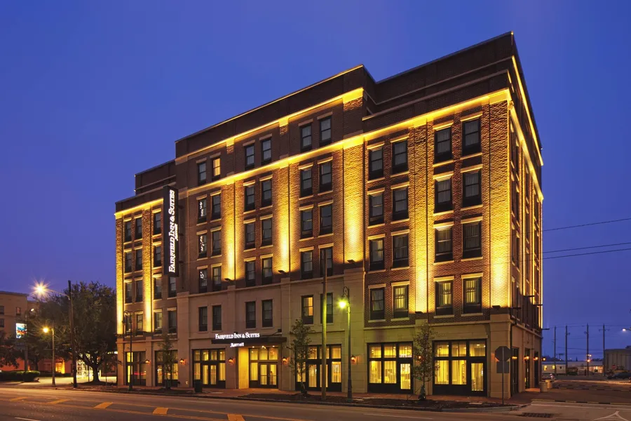 Fairfield Inn & Suites Savannah Downtown/Historic District hotel detail image 2