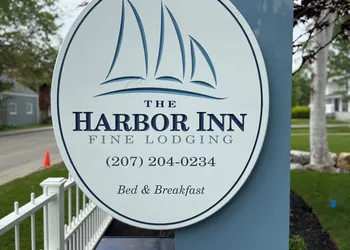 The Harbor Inn hotel thumbnail 5