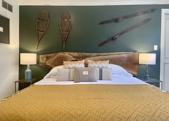 Queen Regent hotel thumbnail 4
